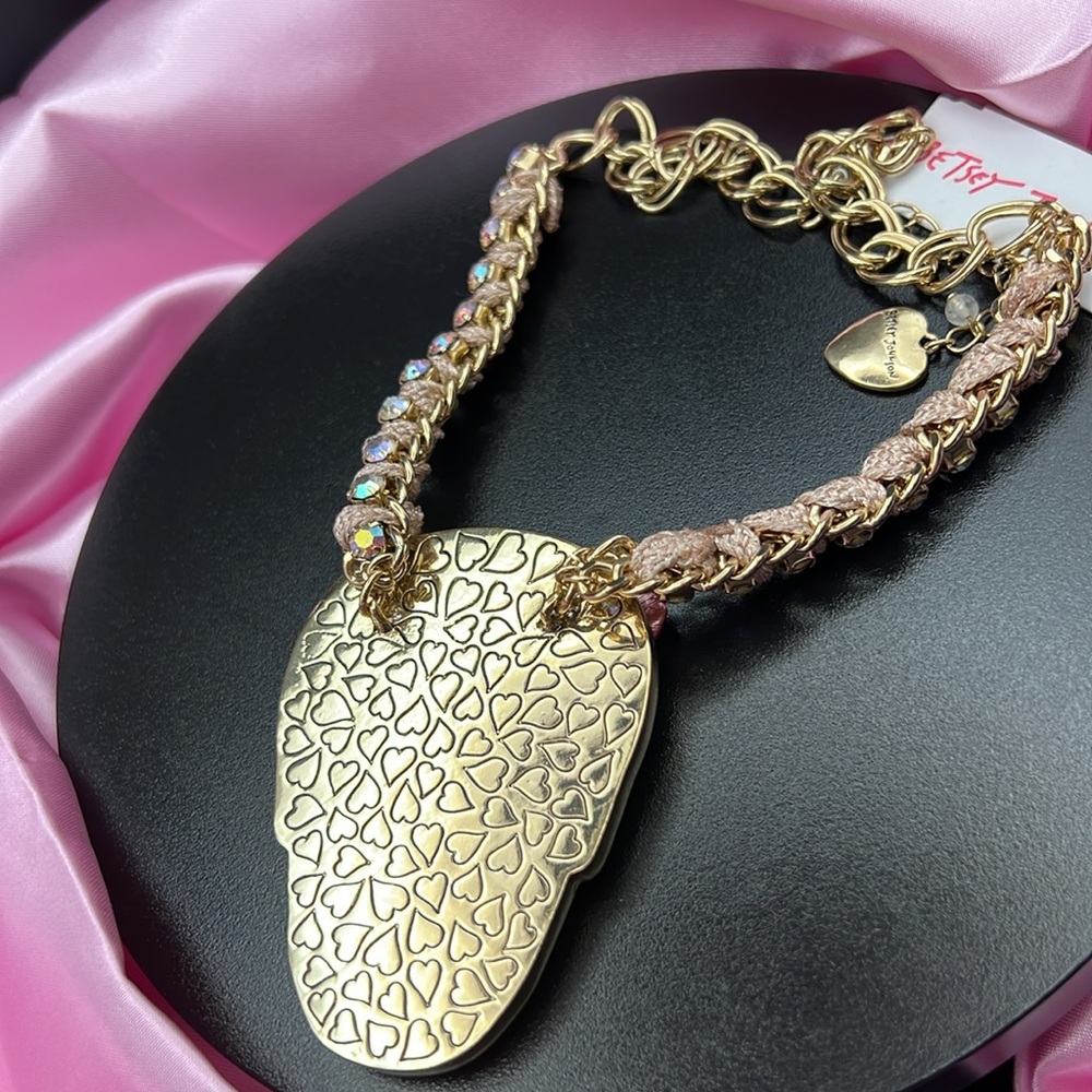 Betsy Johnson floral Halo Candy Skull AB Crystal Necklace - Picture 6 of 8